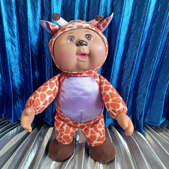 Cabbage patch Kids Collectible Cuties Zoo Friends Garnet Giraffe - Picture 2 of 16
